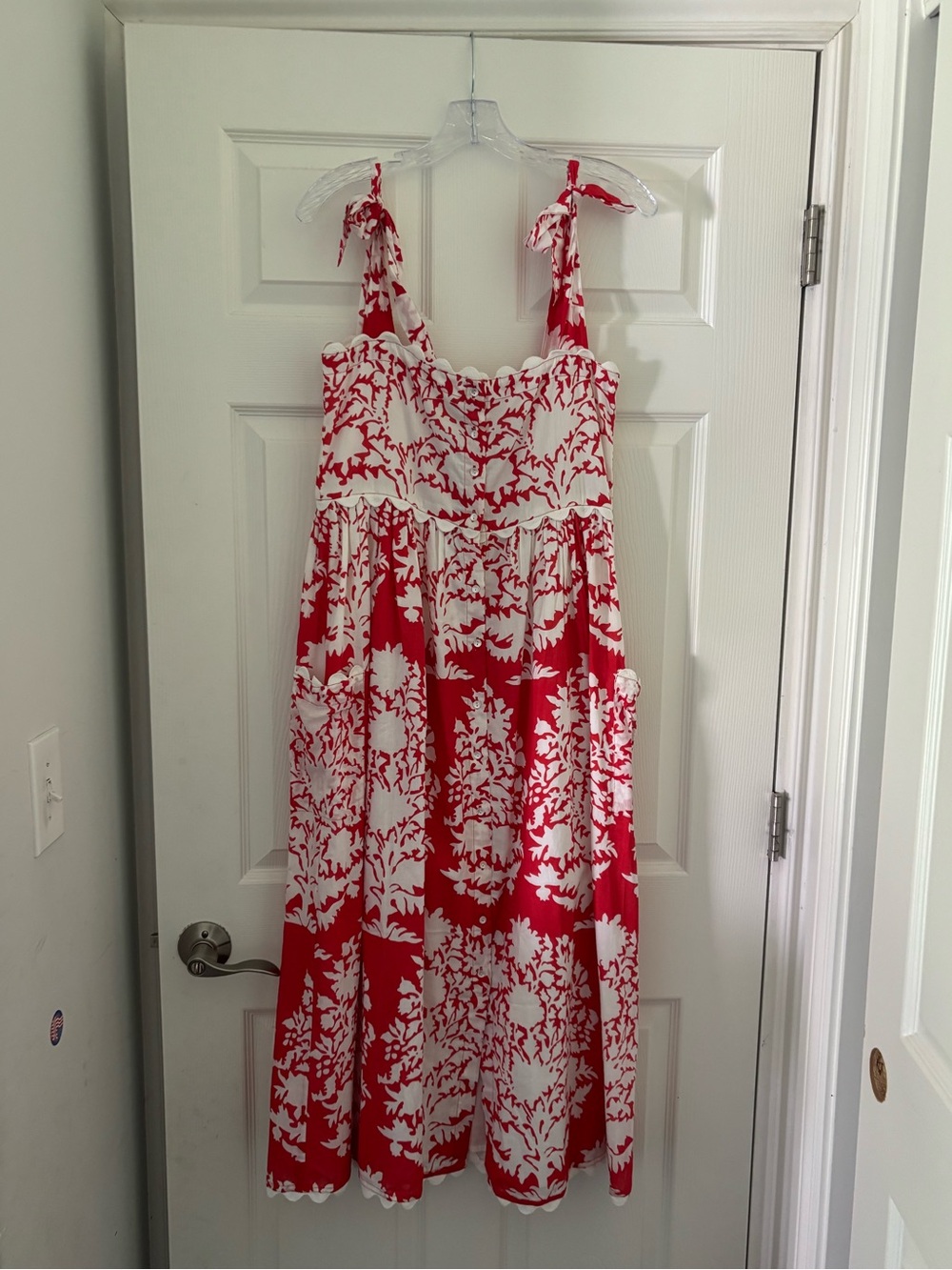 NWT Juliet Dunn size 3 M/L beautiful Palladio red patterned dress